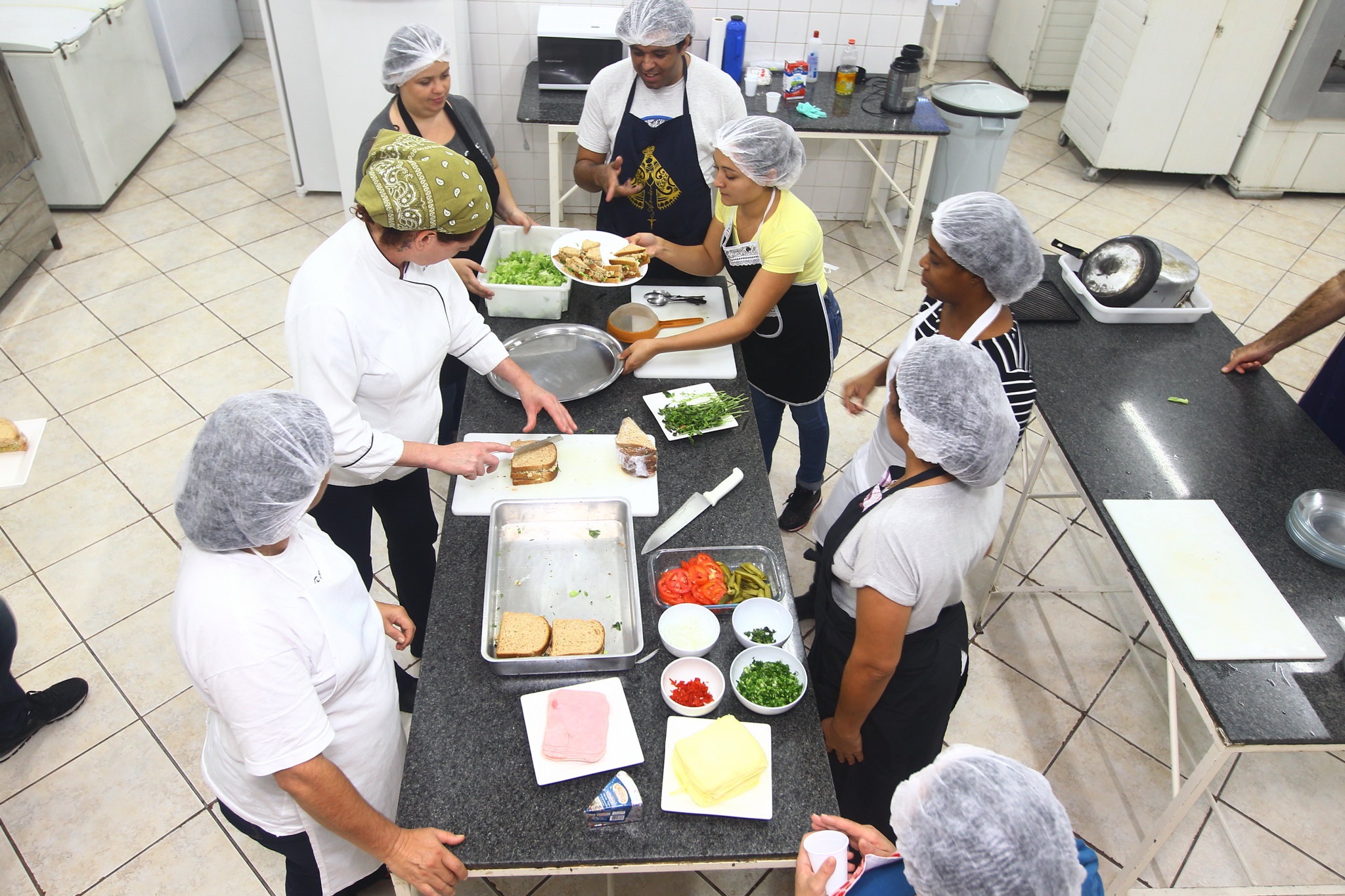 Gosta De Cozinhar Qualifica Oferece Vagas Gratuitas Para Cursos Na