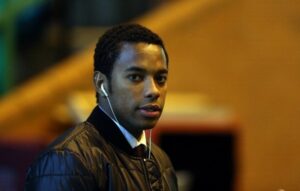 Robinho foi condenado a 9 anos de prisão por violência sexual pela justiça italiana / Foto: Lance