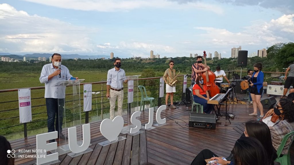 São José cria o Voucher Música e Música ao Pôr do Sol