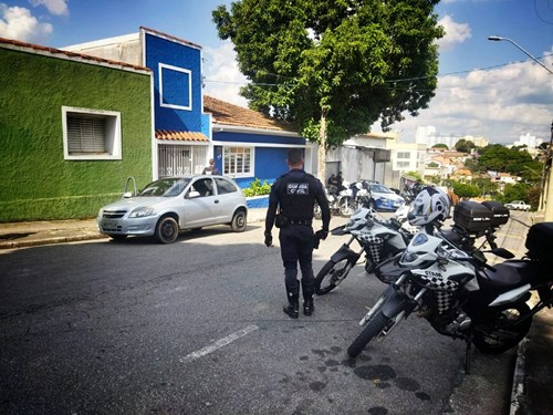 Foragido é localizado por meio de reconhecimento facial das câmeras no centro