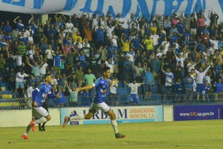 Estádios paulistas voltam a receber 100% do público