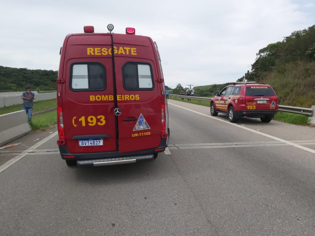 Motociclista de 32 anos morre em acidente na avenida Mário Covas na manhã desta segunda-feira
