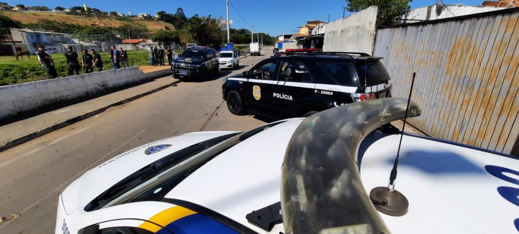 Operação Ferro Velho fecha 5 galpões e apreende 100 kg de cobre