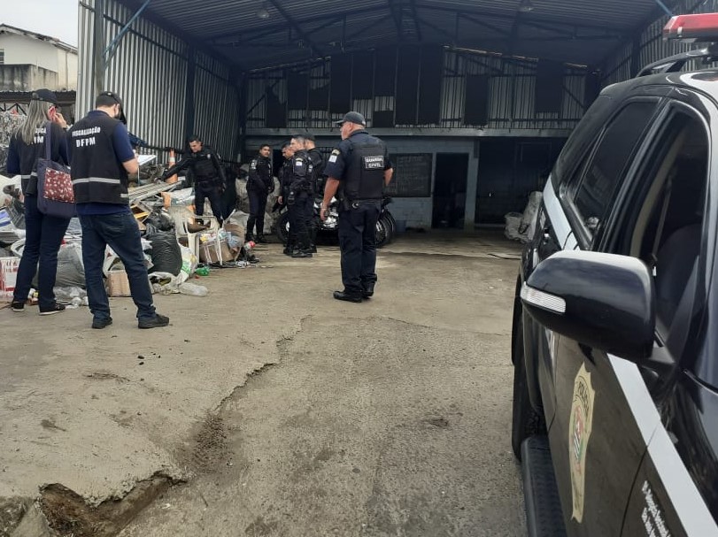 Forças de segurança fazem 3ª Operação Ferro Velho contra roubo de fios em São José dos Campos