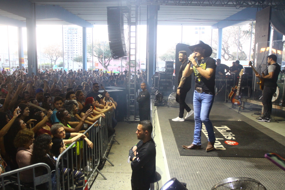 Mais de 14 mil pessoas lotam o Centro da Juventude no Conexão Juventude!