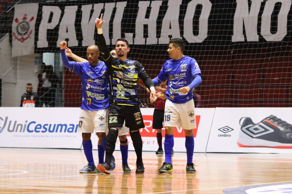 Liga Nacional de Futsal São José decide em casa contra o Corinthians!