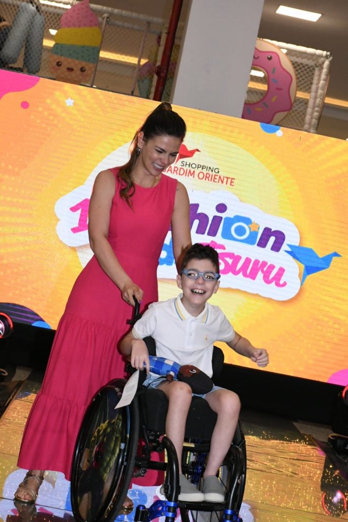 Alegria e pureza da infância são destaques no 1° Desfile Inclusivo do Shopping Jardim Oriente