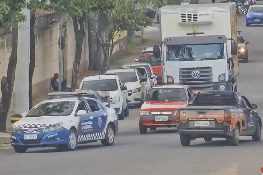 Câmeras alertam, e foragido por dívida de pensão no valor de R$ 210 mil é preso no bairro Chácaras Reunidas