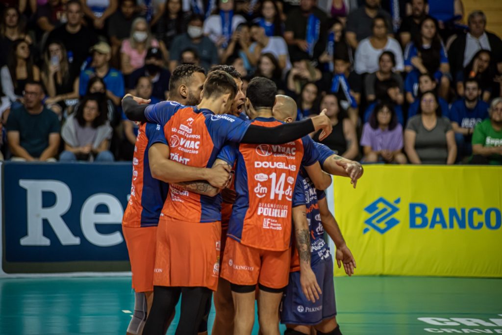 Vôlei São José estreia com vitória na Superliga. Time venceu o Campinas fora de casa!