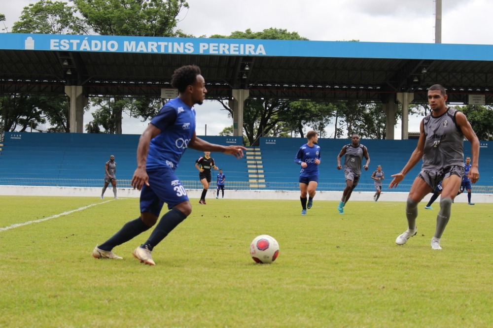 Sem presença da torcida, Águia é derrotada pelo Resende por 1 a 0 em jogo-treino no Martins Pereira