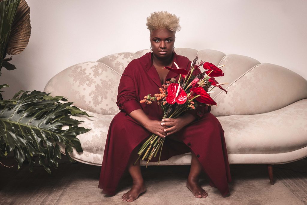 Vencedora do The Voice, Ellen Oléria se apresenta no Teatro Municipal com entrada gratuita