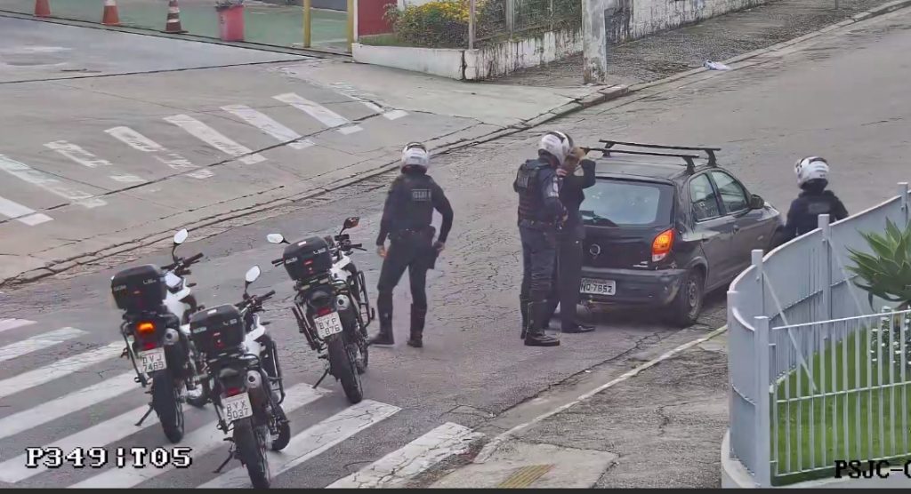 Seis carros recuperados e um foragido por homicídio detido com auxílio da tecnologia durante o carnaval