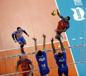 Vôlei São José é superado no tie-break pelo Suzano no ginásio da ADC  Embraer - Life Informa