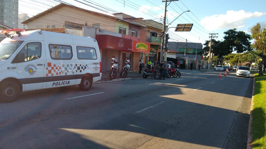 No combate ao mototáxi, fiscalização apreende moto na zona sul de São José