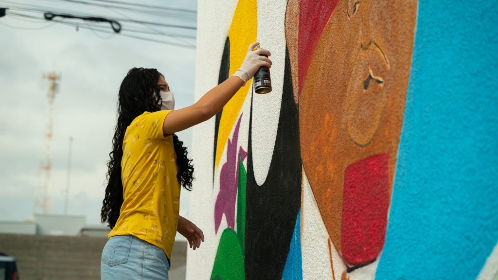 'Cores do amanhã' abre votação popular para grafite em escolas de São José dos Campos