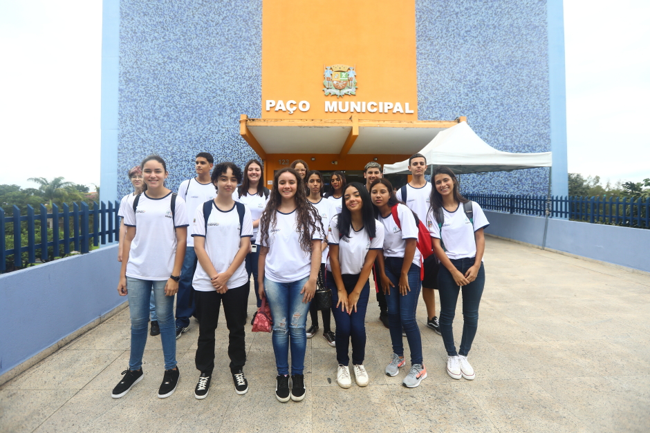 Com auxílio de R$ 400, Programa Agente Cidadão tem inscrições para 300 vagas em São José