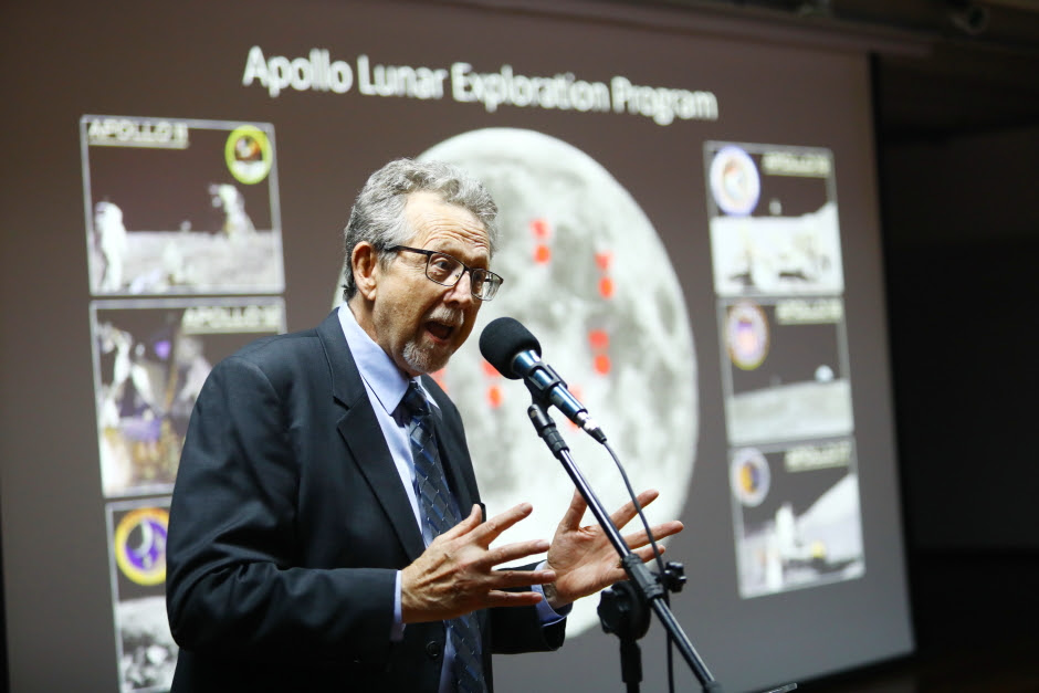 Ex-chefe da Nasa, Jim Green estará sábado no Vicentina Aranha!