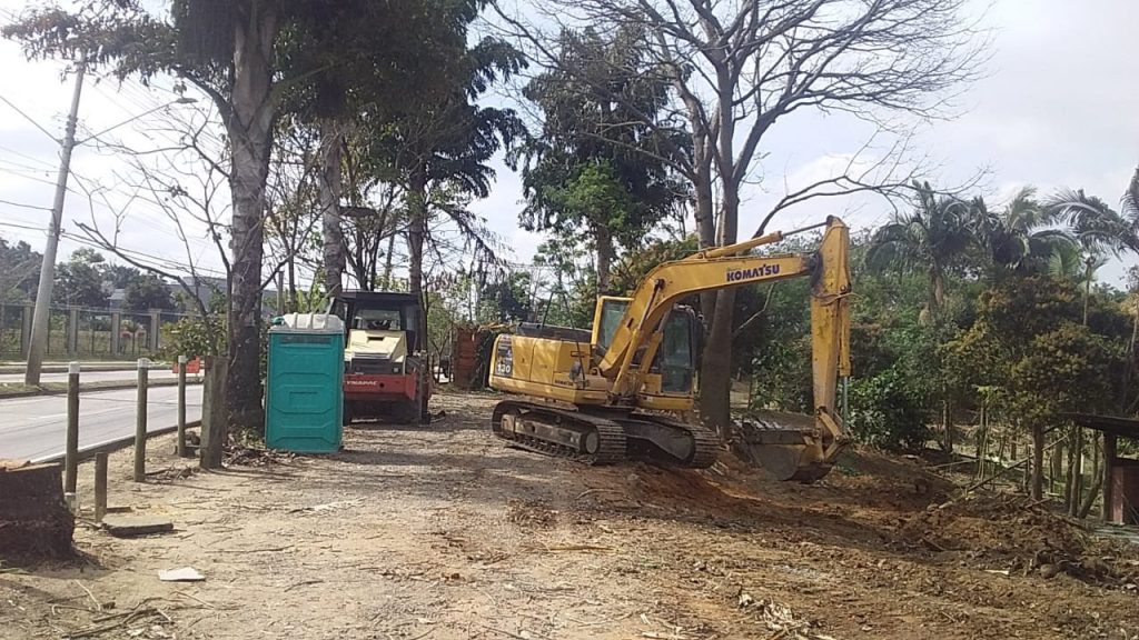 Iniciada construção de alargamento e novo retorno na avenida Linneu de Moura