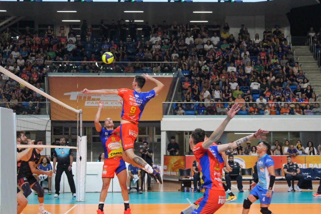 Vôlei São José é superado no tie-break pelo SESI-SP na Arena