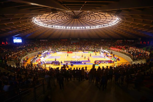Liberado ingressos para jogo do São José Basketball contra Corinthians no Teatrão