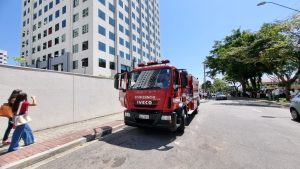 Alarme de incêndio gera evacuação em prédio no Aquarius