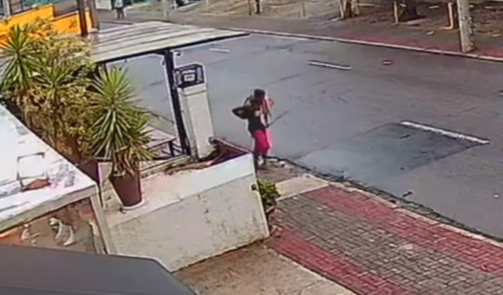 Novo furto, desta vez em pizzaria no Vila Ema