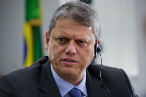Tarcísio critica greve dos trabalhadores da Sabesp, metrô e CPTM