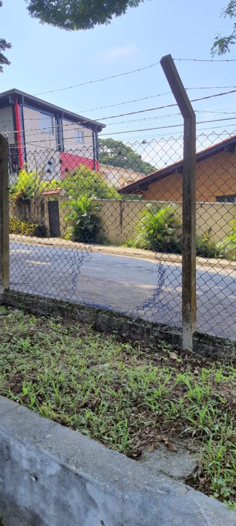 Criminosos Invadem ETEP e Ótica na região central de São José dos Campos