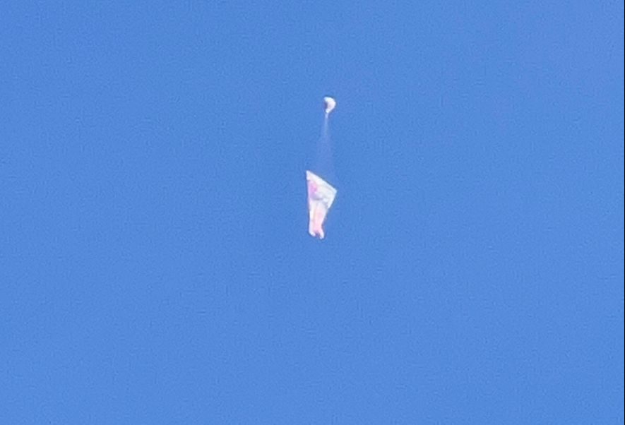 Flagrante de balões no céu de São José dos Campos desperta preocupação