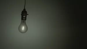 Falta de energia na Comunidade Beira Rio no Urbanova caminha para 48h