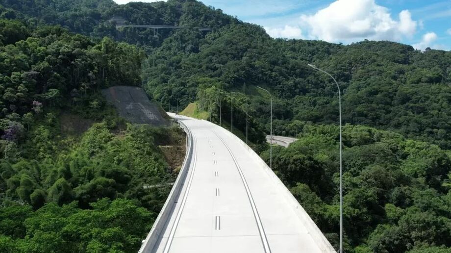 Com quatro túneis, contorno da Tamoios rumo à Ubatuba será liberado neste mês