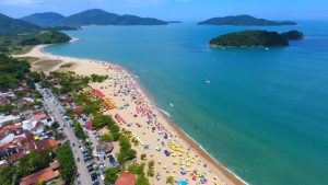 Corpo é encontrado por pescador na praia da Cocanha, em Caraguá
