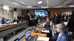 Comissão do Senado aprova fim da saidinha para presos condenados