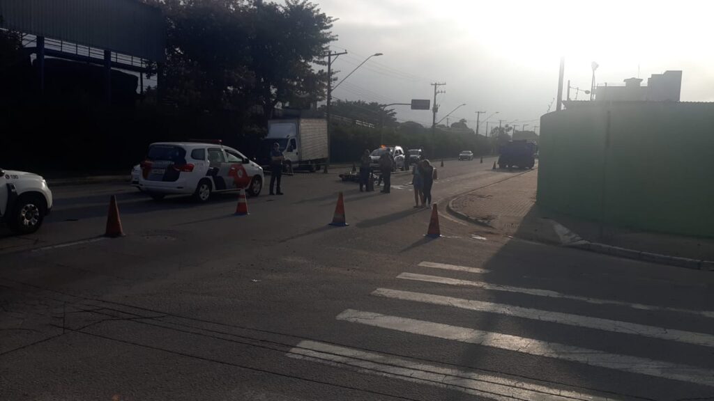 Outra tragédia na avenida Sebastião Gualberto Motociclista perde a vida em acidente fatal