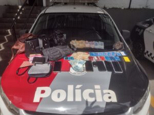 PM desarticula quadrilha de estelionatários no centro de São José