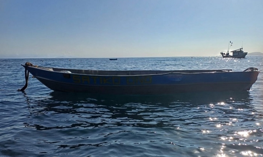 Barco de pescadores que desapareceu em Ilhabela é encontrado