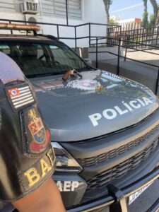 Homem é preso por porte ilegal de arma na 'Operação Impacto'