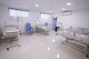 Hospital de retaguarda abre exclusivamente para internações