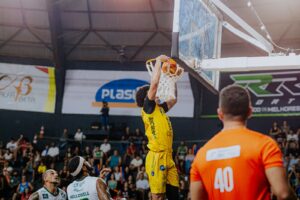 Fora de casa São José Basketball vence Bauru