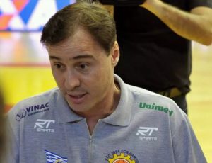 Bom filho à casa torna; Régis Marrelli reassume São José!