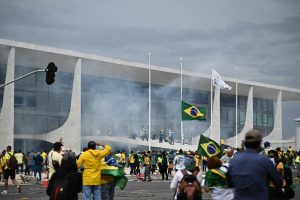 Cabeleireira joseense dentre os procurados pelo 8 de janeiro!