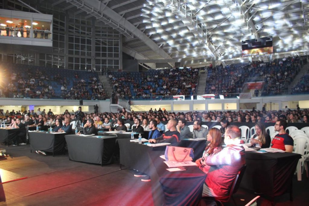 EmpreendaVale reúne mais de 60 empresas na Arena