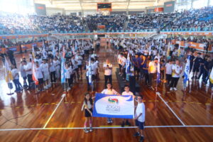 4.000 alunos se reúnem na abertura de 35° Jogos Escolares de SJC