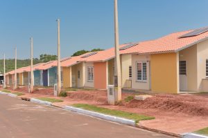 Estado regulariza 551 moradias na RM Vale