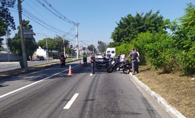 Fiscalização de transporte clandestino captura foragido da justiça na zona sul