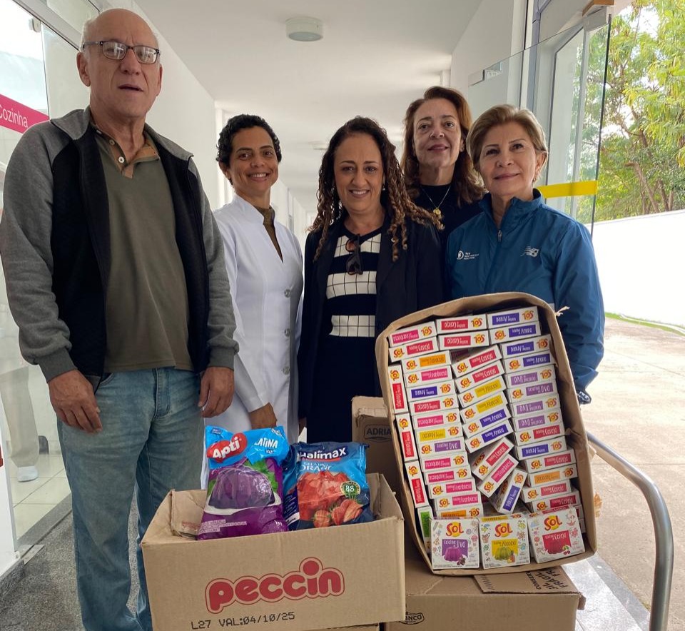 Lions Clube de São José dos CamposSul faz doação de 1.311 unidades de gelatina ao Hospital Gaac