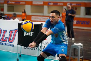 Líbero Rogerinho renova com Vôlei São José