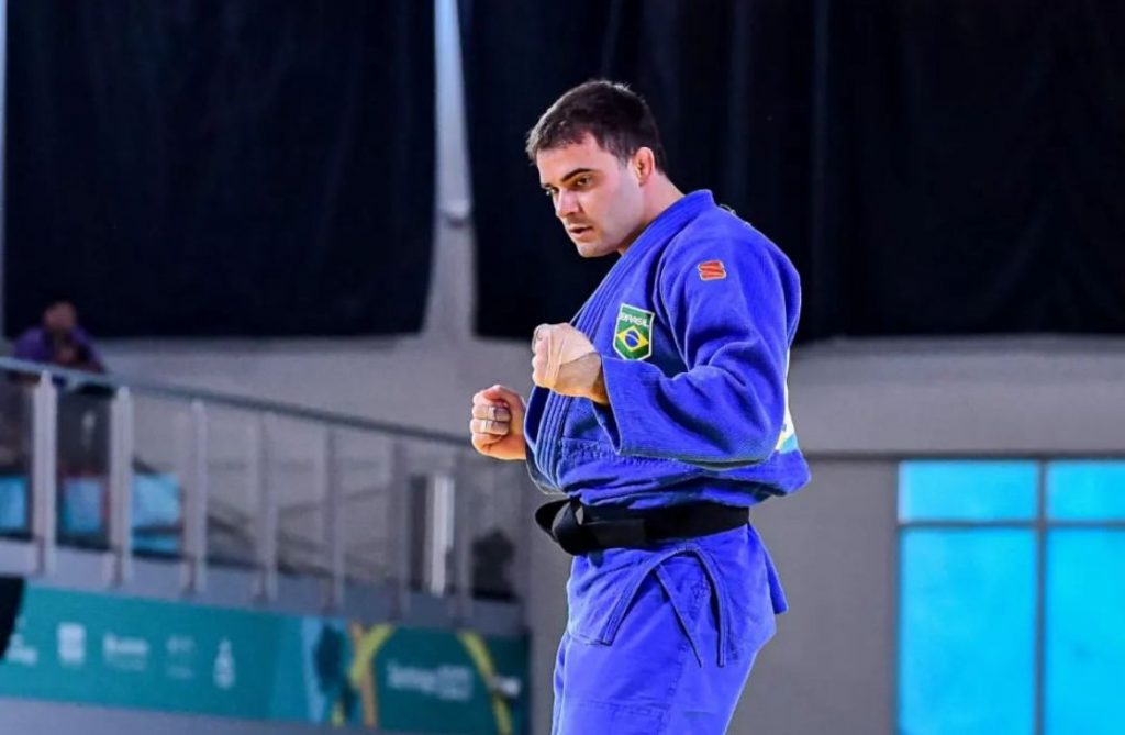 Paris 24: Joseense Rafael Macedo perde bronze em decisão polêmica