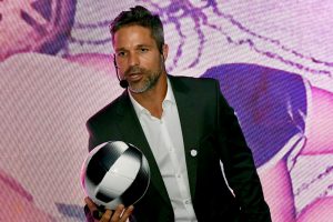 Ex-jogador Diego Ribas compartilha lições da carreira em São José