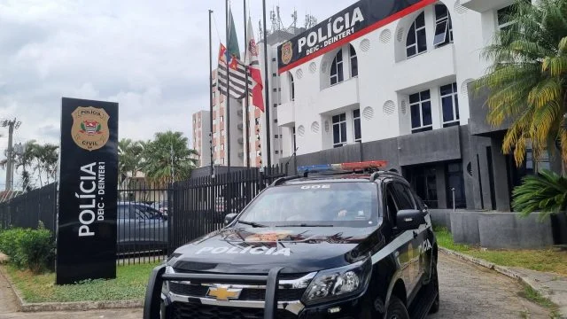 Pirataria em São José: operação apreende equipamentos ilegais